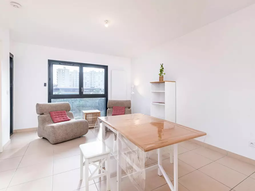 Immagine 10 di Appartamento in affitto  in Rue Danielle Faynel Duclos a Lyon 03