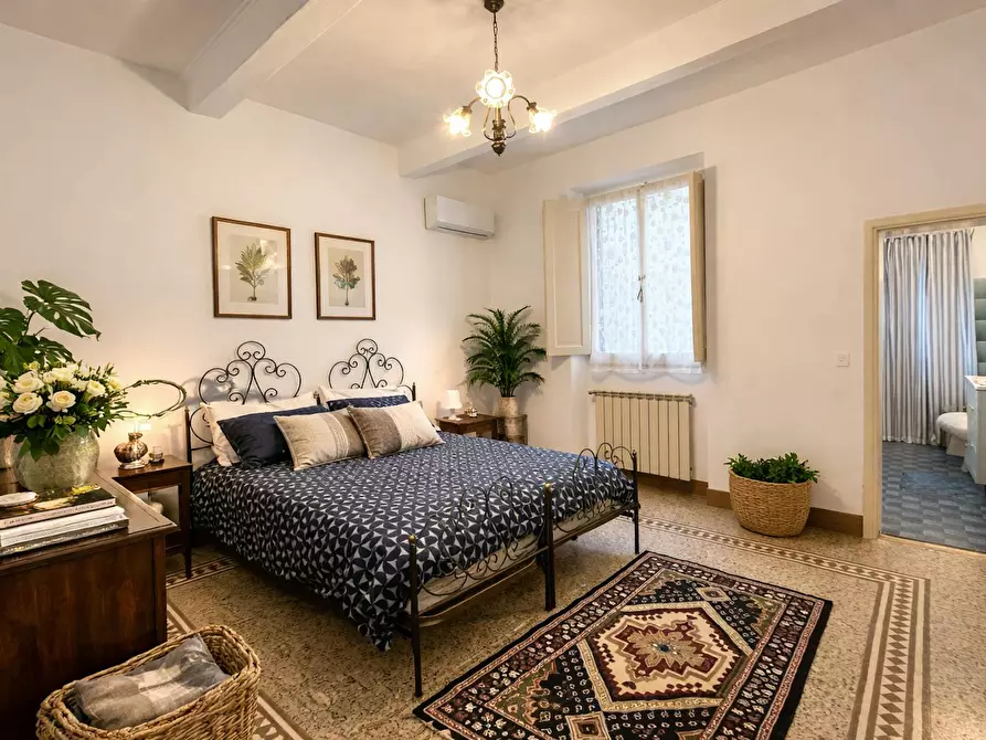 Immagine 1 di Appartamento in affitto  in Via dei Neri a Firenze