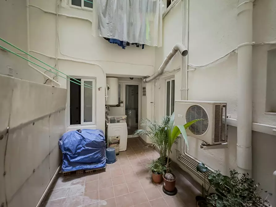 Immagine 5 di Appartamento in affitto  in Carrer de Nàpols a Barcelona