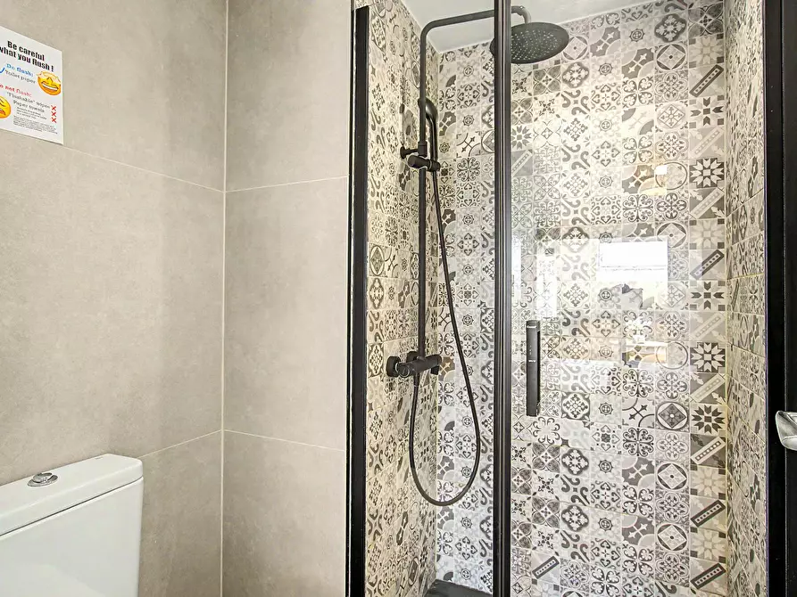 Immagine 4 di Appartamento in affitto  in Carrer dels Àngels a Valencia