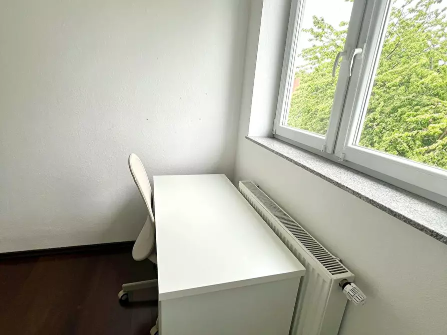 Immagine 9 di Camera in affitto  in Segeberger Weg a Düsseldorf