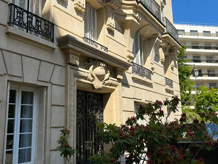 Immagine 9 di Appartamento in affitto  in Rue Rigaud a Neuilly-sur-Seine