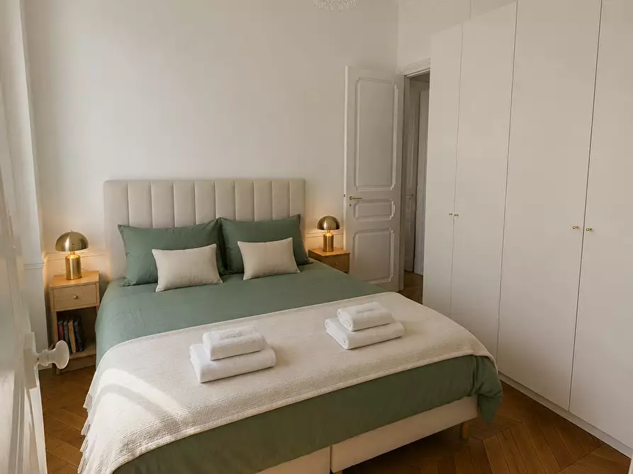 Immagine 5 di Appartamento in affitto  in Rue Rigaud a Neuilly-sur-Seine