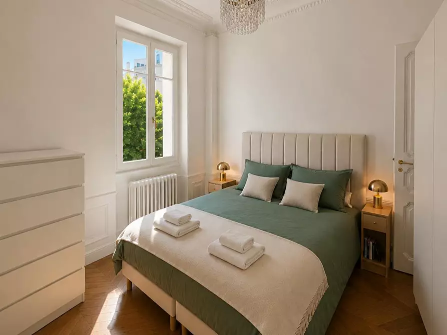Immagine 4 di Appartamento in affitto  in Rue Rigaud a Neuilly-sur-Seine