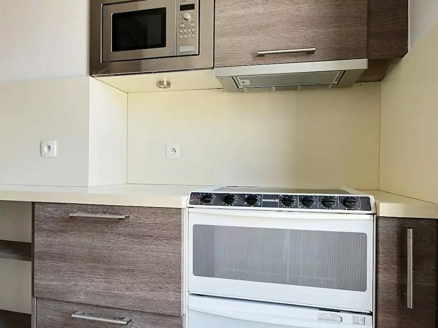 Immagine 10 di Appartamento in affitto  in Rue de la Faisanderie a Paris 16