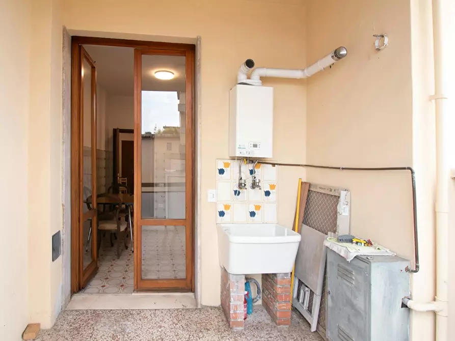 Immagine 8 di Camera in affitto  in Via Antonio Stradivari a Firenze