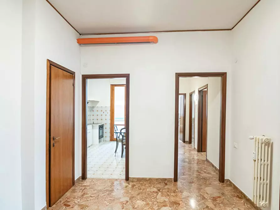 Immagine 3 di Camera in affitto  in Via Antonio Stradivari a Firenze