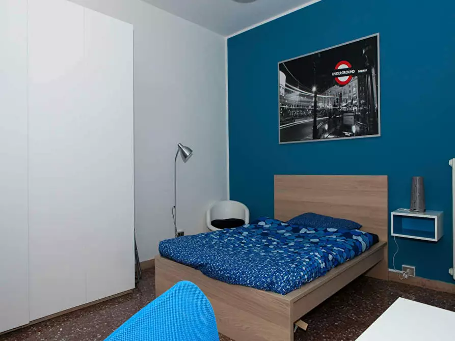 Immagine 2 di Camera in affitto  in Via Pelagio Palagi a Bologna