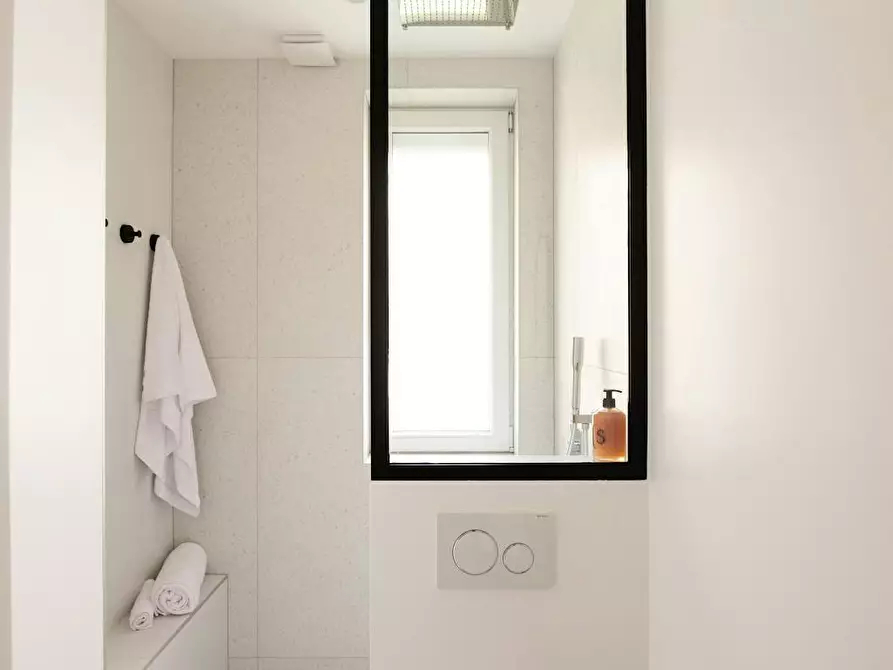 Immagine 3 di Appartamento in affitto  in Rue de Bercy a Paris