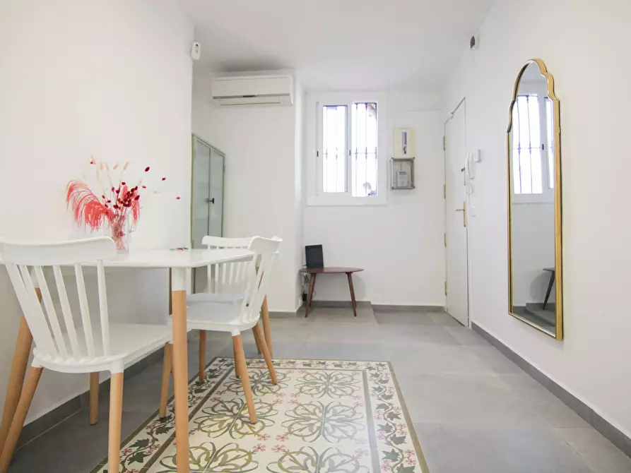 Immagine 3 di Appartamento in affitto  in Carrer de Sant Gil a Barcelona