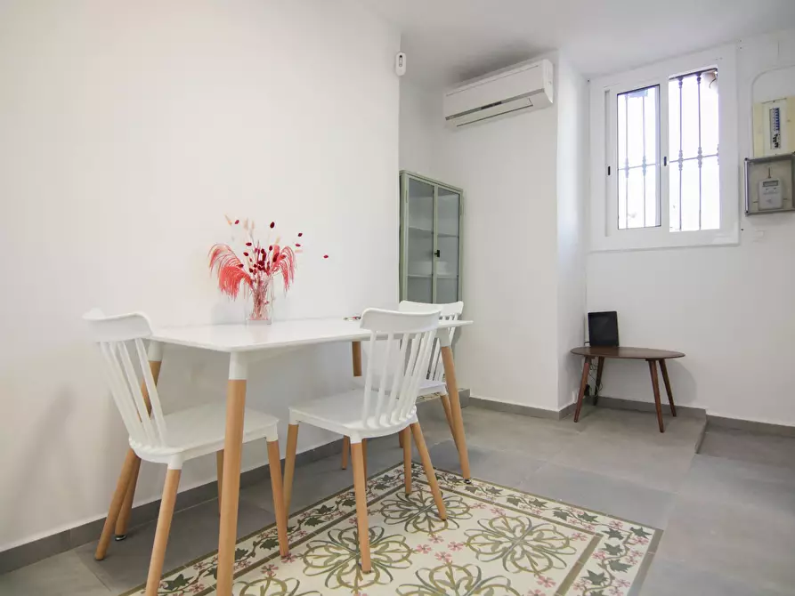 Immagine 2 di Appartamento in affitto  in Carrer de Sant Gil a Barcelona