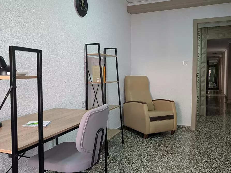 Immagine 8 di Appartamento in affitto  in Carrer de Baviera a El Realon