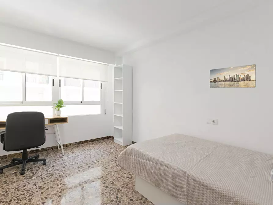 Immagine 8 di Camera in affitto  in Carrer Bisbe Winibal a Elx/Elche