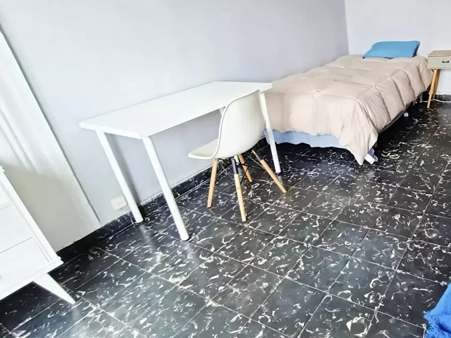 Immagine 2 di Camera in affitto  in Carrer Pervindre a Valencia