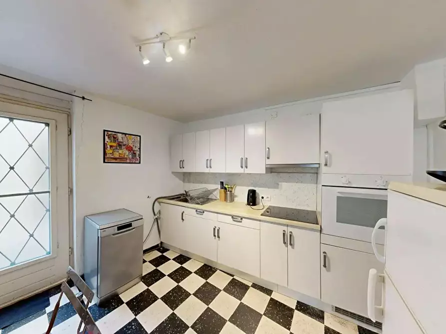 Immagine 5 di Casa indipendente in affitto  in Rue Saint-Guillaume a Avignon