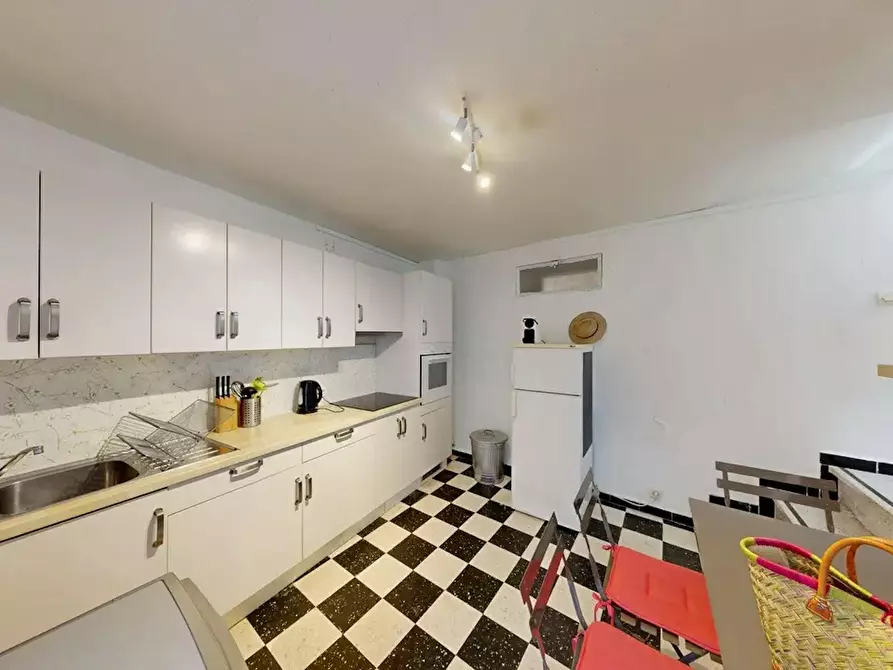 Immagine 6 di Casa indipendente in affitto  in Rue Saint-Guillaume a Avignon