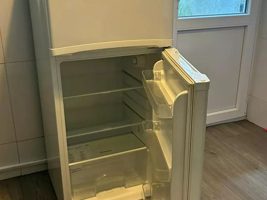 Immagine 2 di Appartamento in affitto  in Avenue de la Couronne a Ixelles