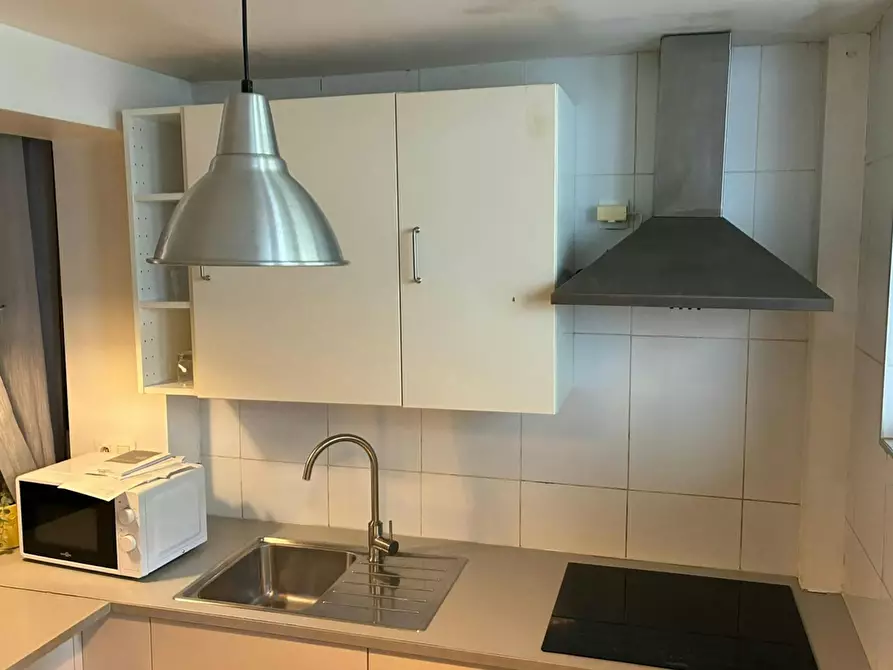 Immagine 3 di Appartamento in affitto  in Avenue de la Couronne a Ixelles