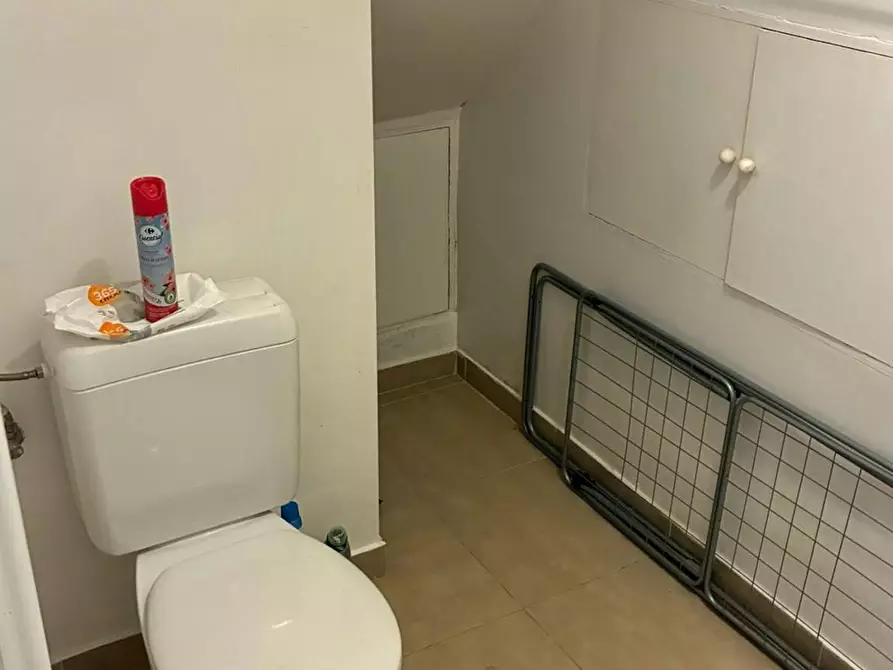 Immagine 10 di Appartamento in affitto  in Avenue de la Couronne a Ixelles