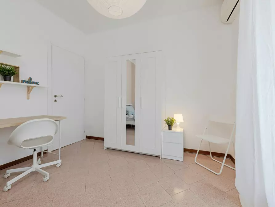 Immagine 5 di Camera in affitto  in Via Urbino a Padova