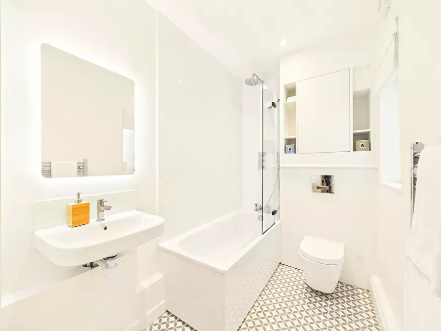 Immagine 4 di Casa indipendente in affitto  in London Road a Prestbury
