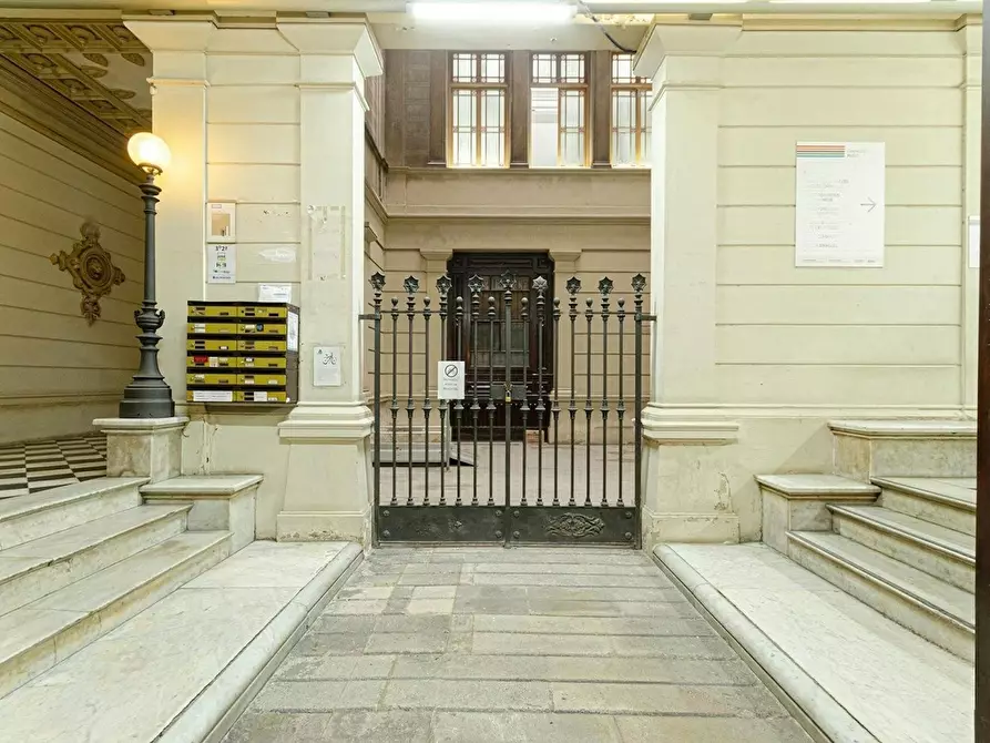 Immagine 10 di Camera in affitto  in Carrer de Santa Anna a Barcelona
