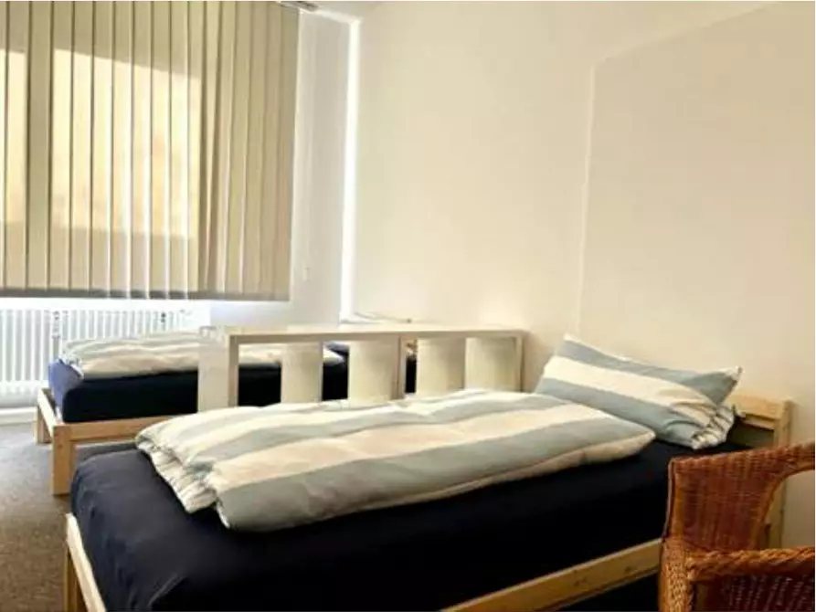 Immagine 1 di Appartamento in affitto  in Max-Planck-Ring a Wiesbaden