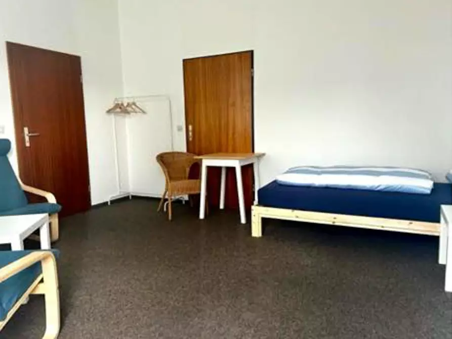 Immagine 4 di Appartamento in affitto  in Max-Planck-Ring a Wiesbaden