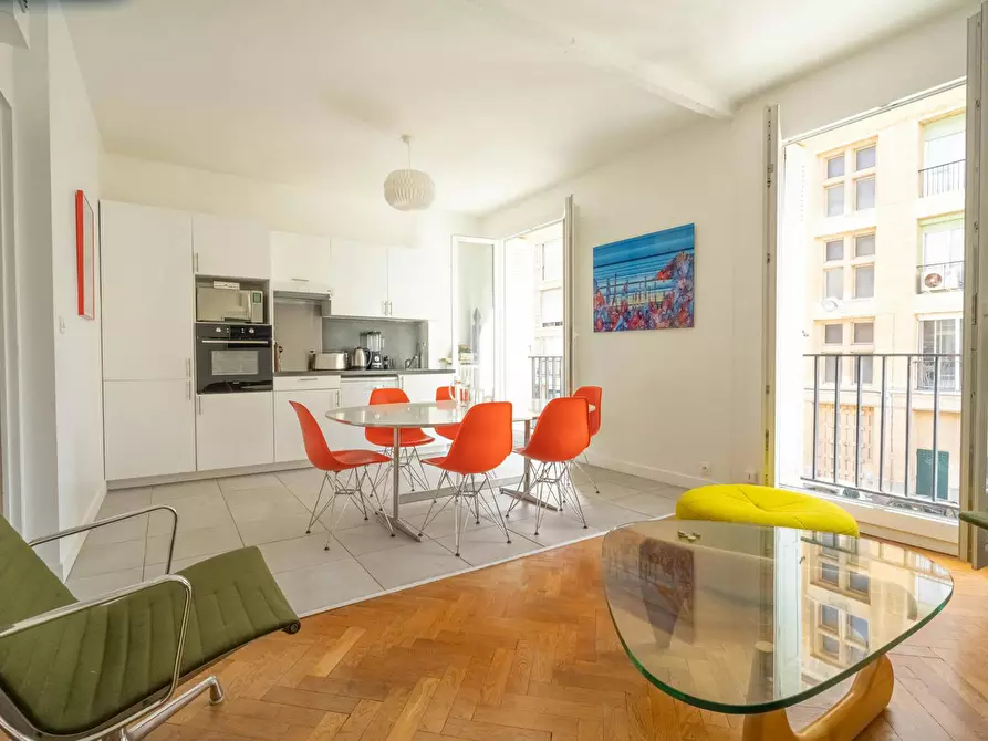 Immagine 4 di Appartamento in affitto  in Rue de la Loge a Marseille 02