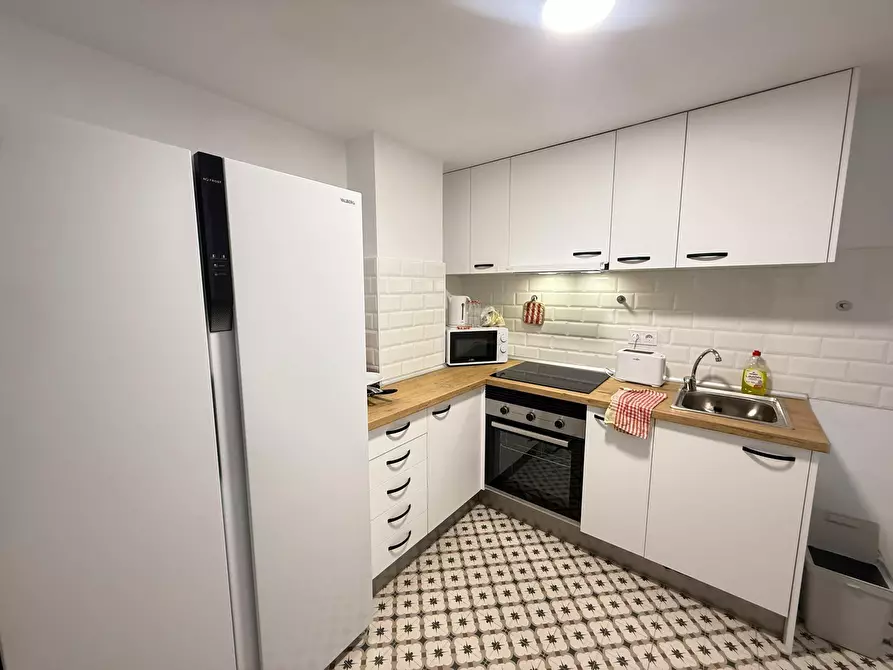 Immagine 2 di Camera condivisa in affitto  in Calle Jijona a Sant Vicent Del Raspeig