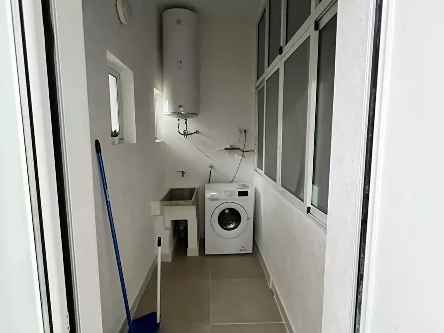 Immagine 10 di Camera in affitto  in Carrer de Sant Mateu a Alicante/Alacant