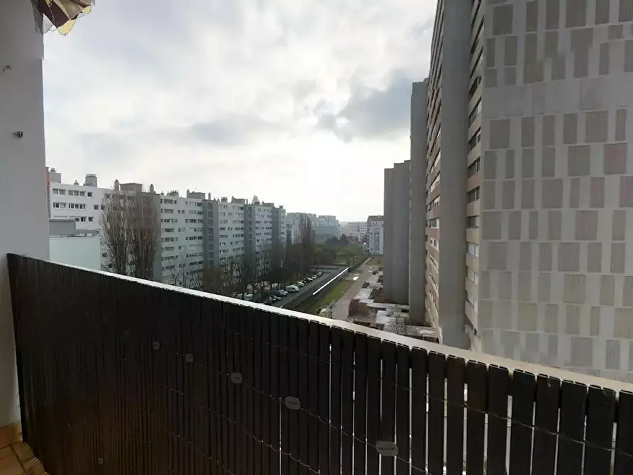 Immagine 5 di Camera in affitto  in Cours Émile-Zola a Villeurbanne