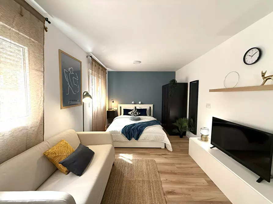 Immagine 1 di Appartamento in affitto  in Calle Barcelona a Alicante/Alacant
