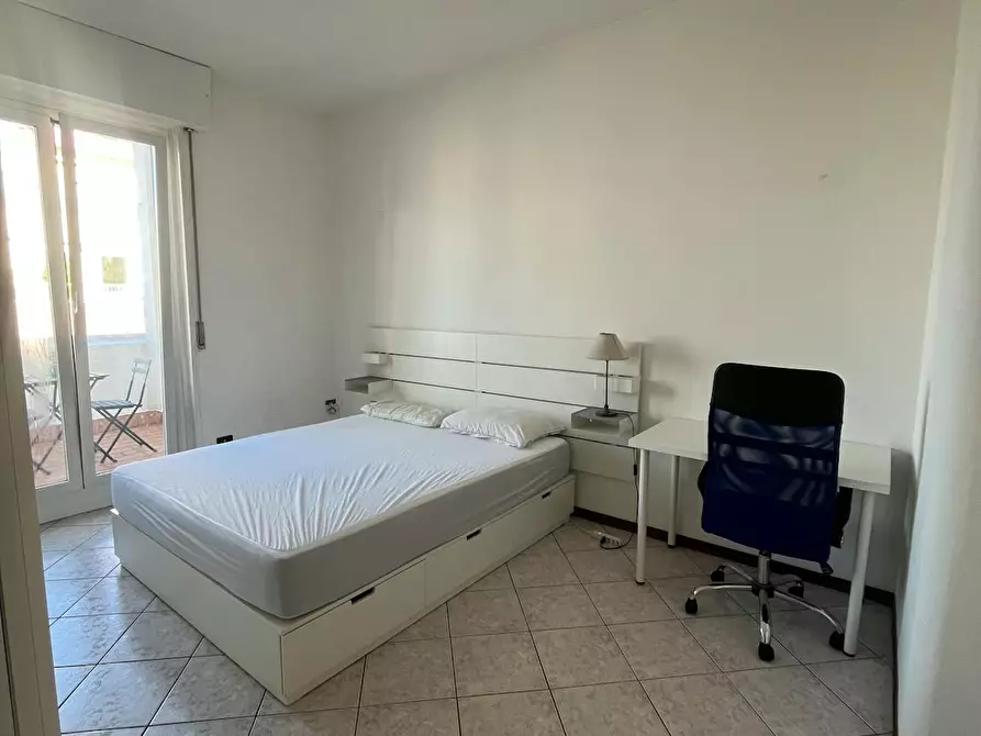 Immagine 1 di Camera in affitto  in Via Giuseppe Sercognani a Milano