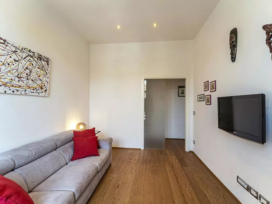 Immagine 7 di Appartamento in affitto  in Via Ottavio Rinuccini a Firenze