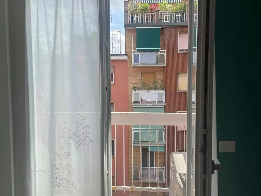 Immagine 2 di Appartamento in affitto  in Via Sebino a Milano