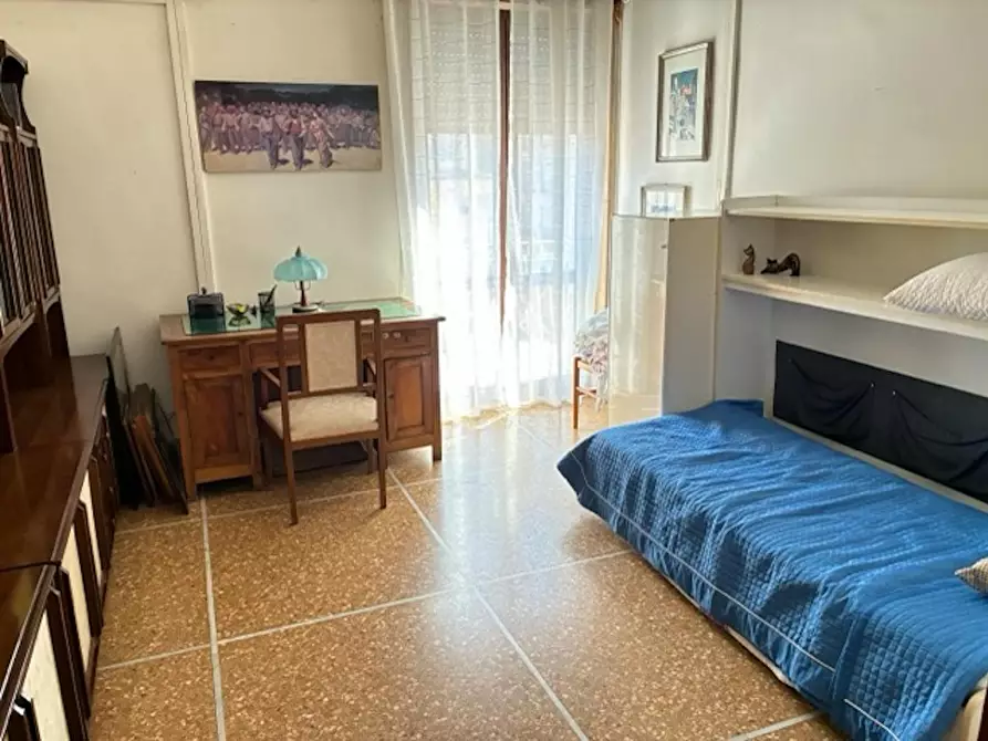 Immagine 1 di Camera in affitto  in Via Luigi Zuppetta a Foggia