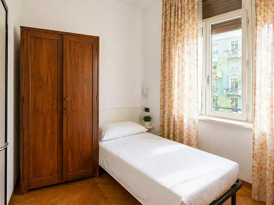 Immagine 1 di Camera in affitto  in Via Francesco Sforza a Milano