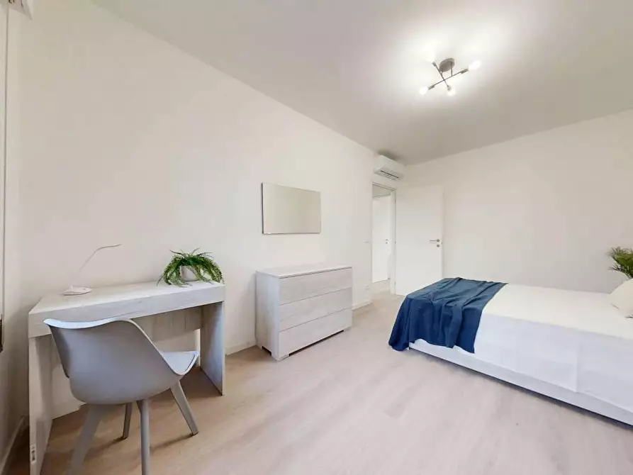 Immagine 5 di Camera in affitto  in Via Elia Millosevich a Venezia