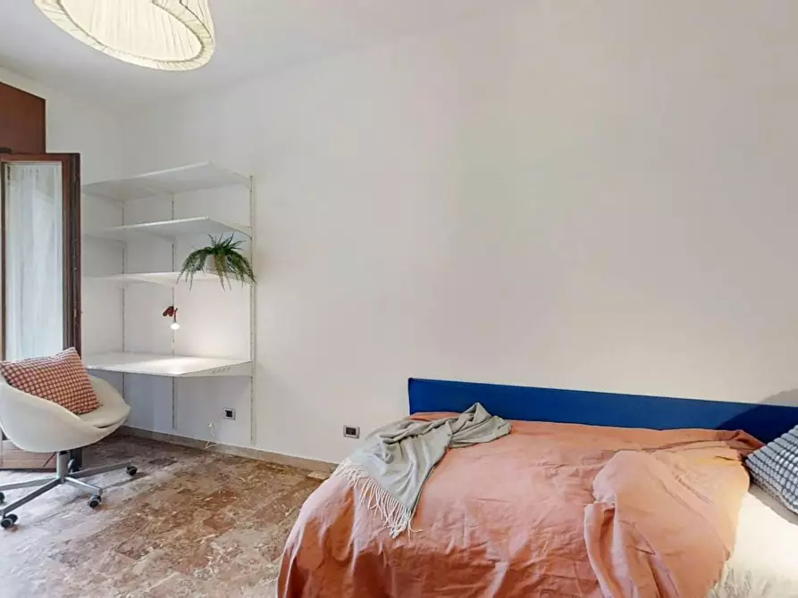 Immagine 2 di Camera in affitto  in Via Cavalieri di Vittorio Veneto a Venezia