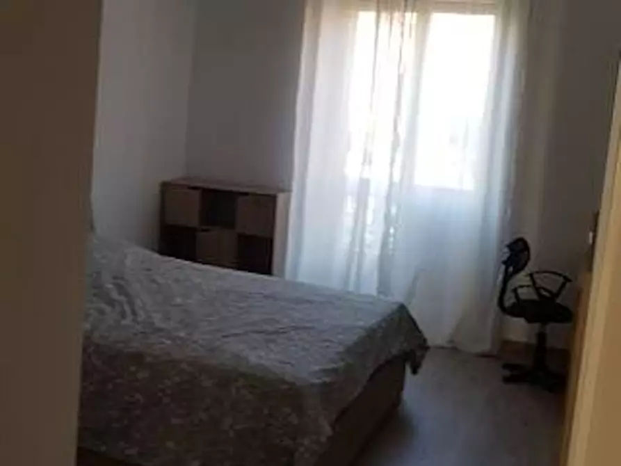 Immagine 3 di Camera in affitto  in Via Tunisi a Torino