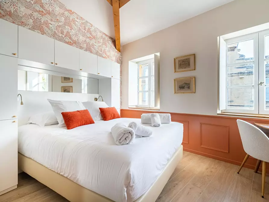 Immagine 2 di Appartamento in affitto  in Cours Gimon a Salon-de-Provence