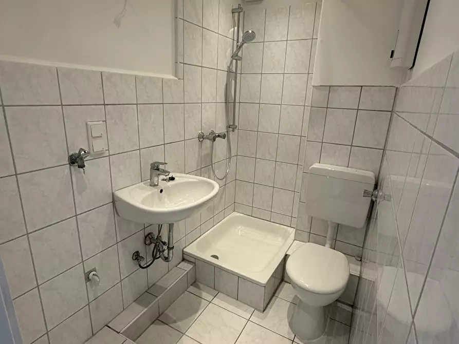Immagine 3 di Appartamento in affitto  in Scheidtstraße a Düsseldorf
