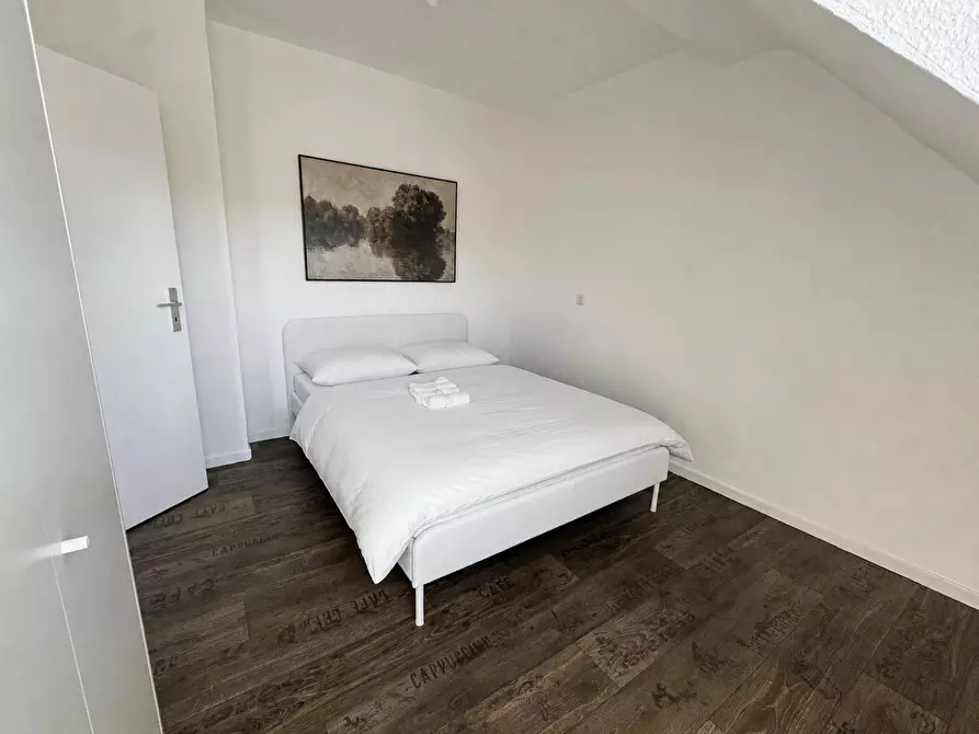Immagine 1 di Appartamento in affitto  in Scheidtstraße a Düsseldorf