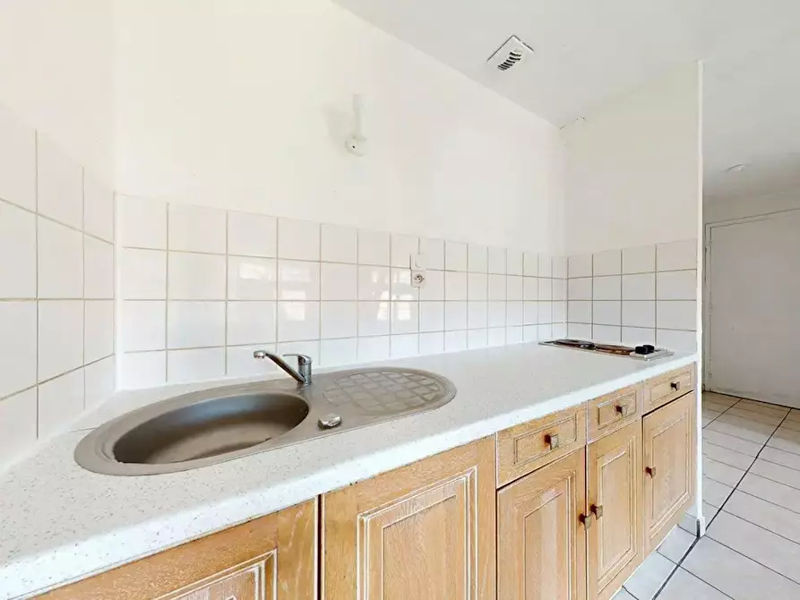 Immagine 8 di Appartamento in affitto  in Rue Pointe Cadet a Saint-Étienne