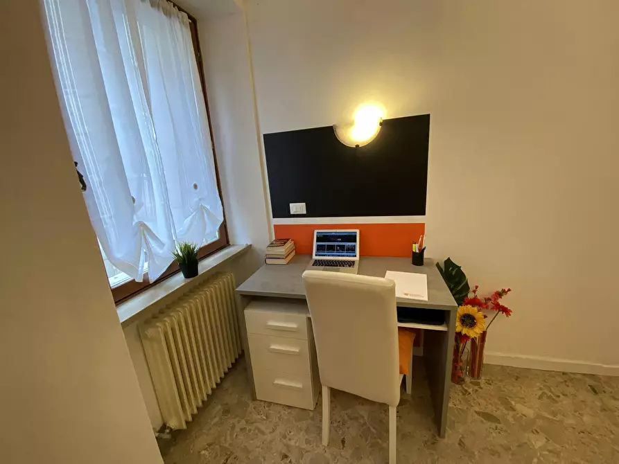 Immagine 6 di Camera in affitto  in Via S. Maria a Rovereto