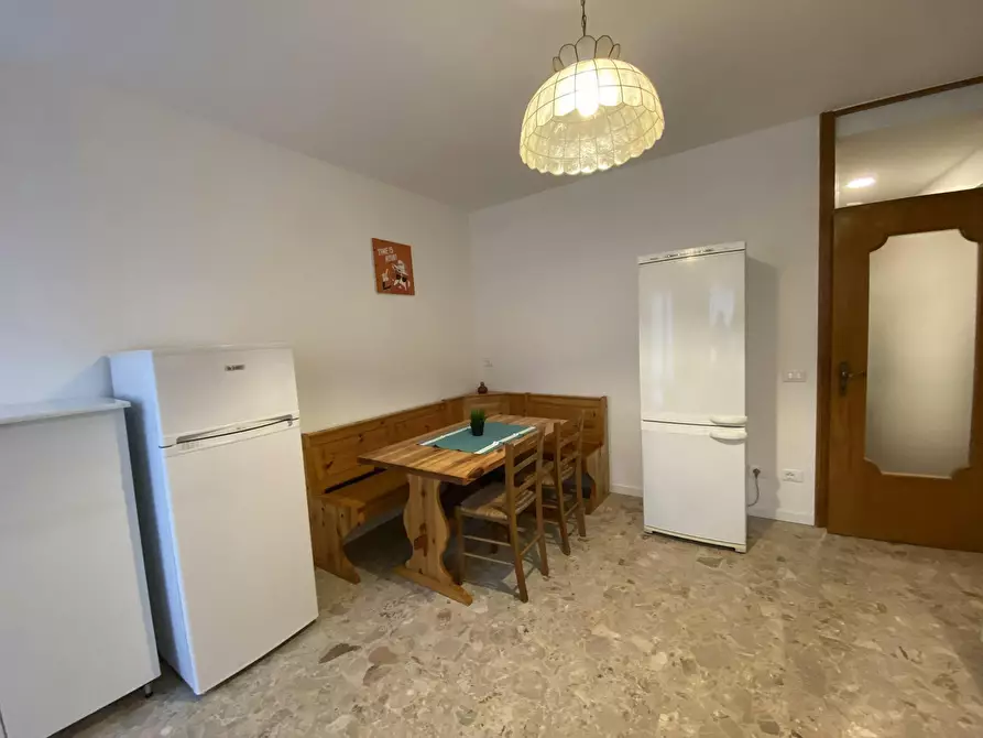 Immagine 5 di Camera in affitto  in Via S. Maria a Rovereto