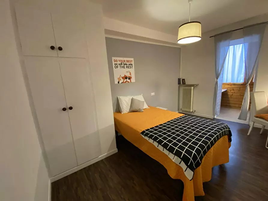 Immagine 7 di Camera in affitto  in Via S. Maria a Rovereto
