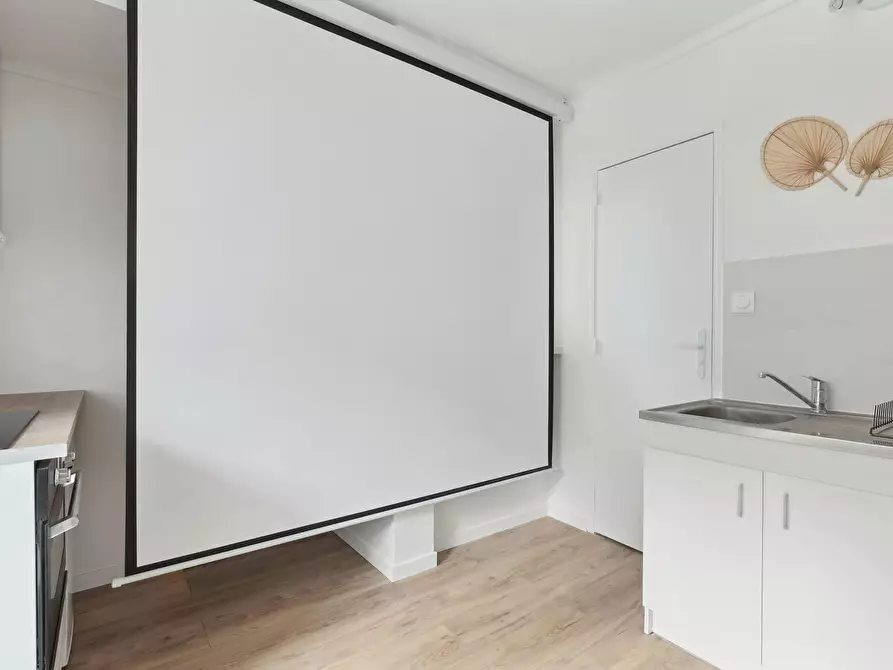 Immagine 9 di Appartamento in affitto  in Rue Gaston de Caillavet a Paris