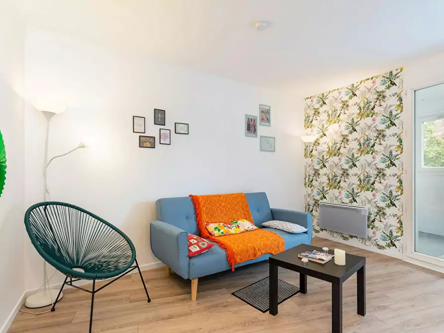 Immagine 2 di Appartamento in affitto  in Avenue Berthelot a Lyon 08